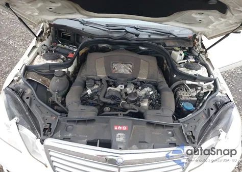 2010 Mercedes-Benz E 350 4Matic z USA, uszkodzony, nr VIN WDDHF8HB3AA145136